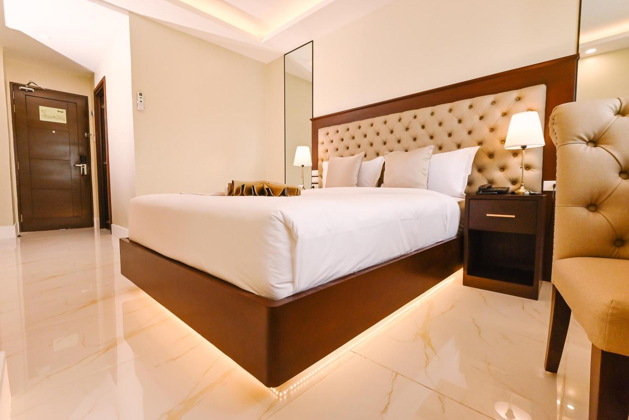 Monaco Hotel Taytay  외부 사진