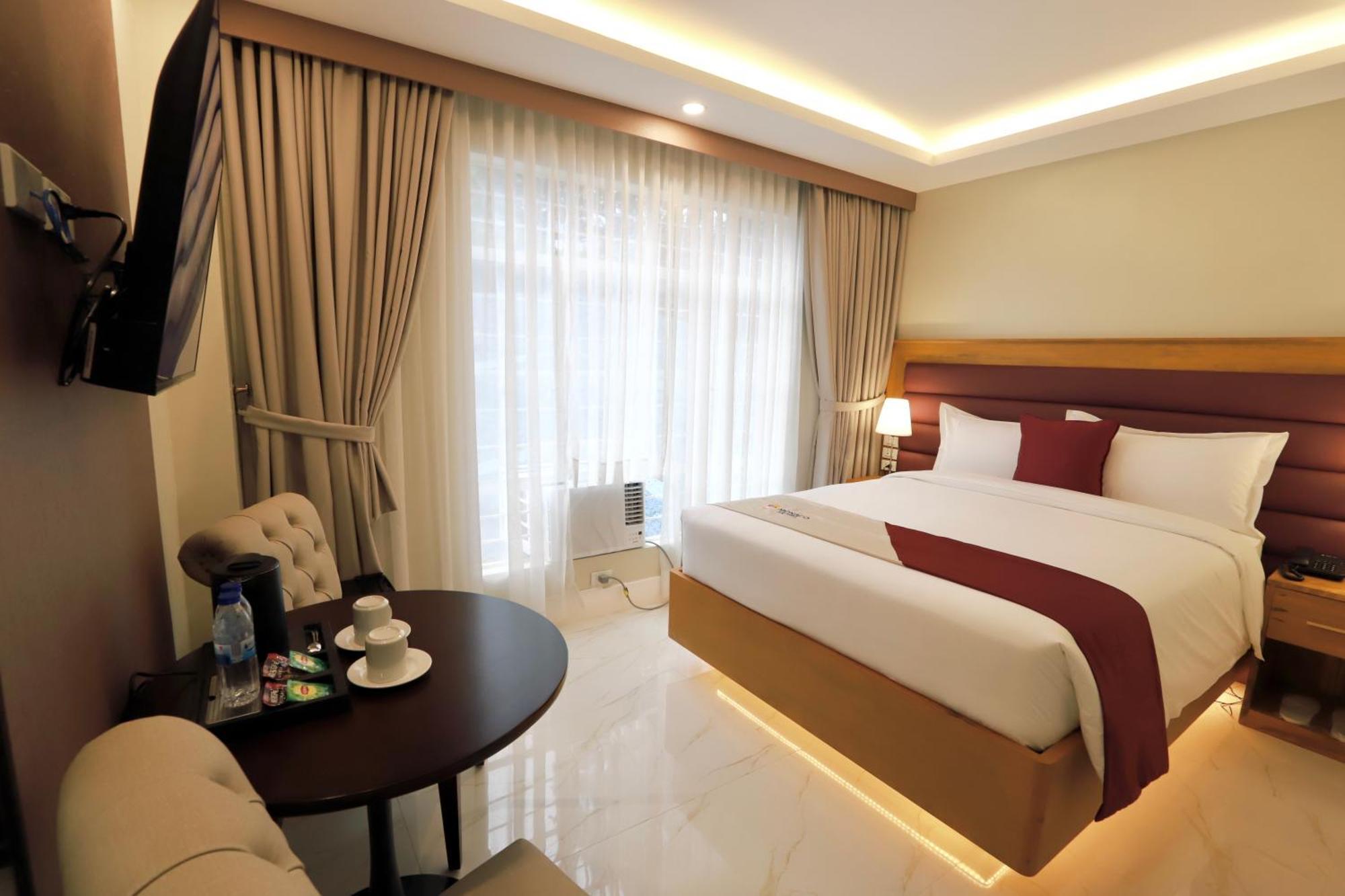 Monaco Hotel Taytay  외부 사진