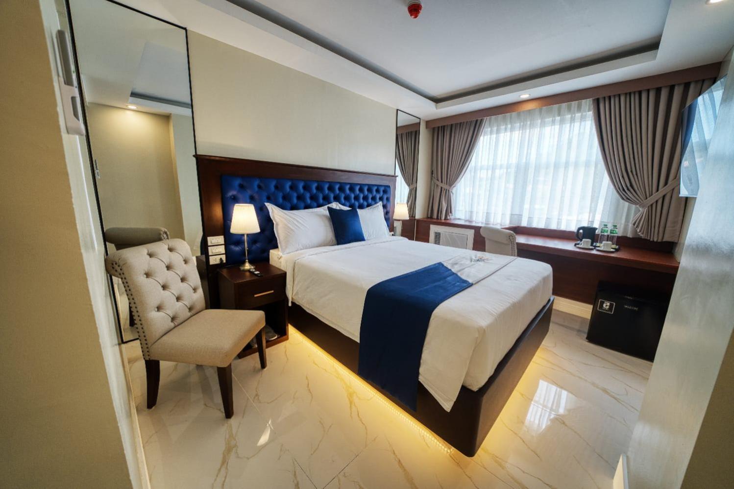 Monaco Hotel Taytay  외부 사진